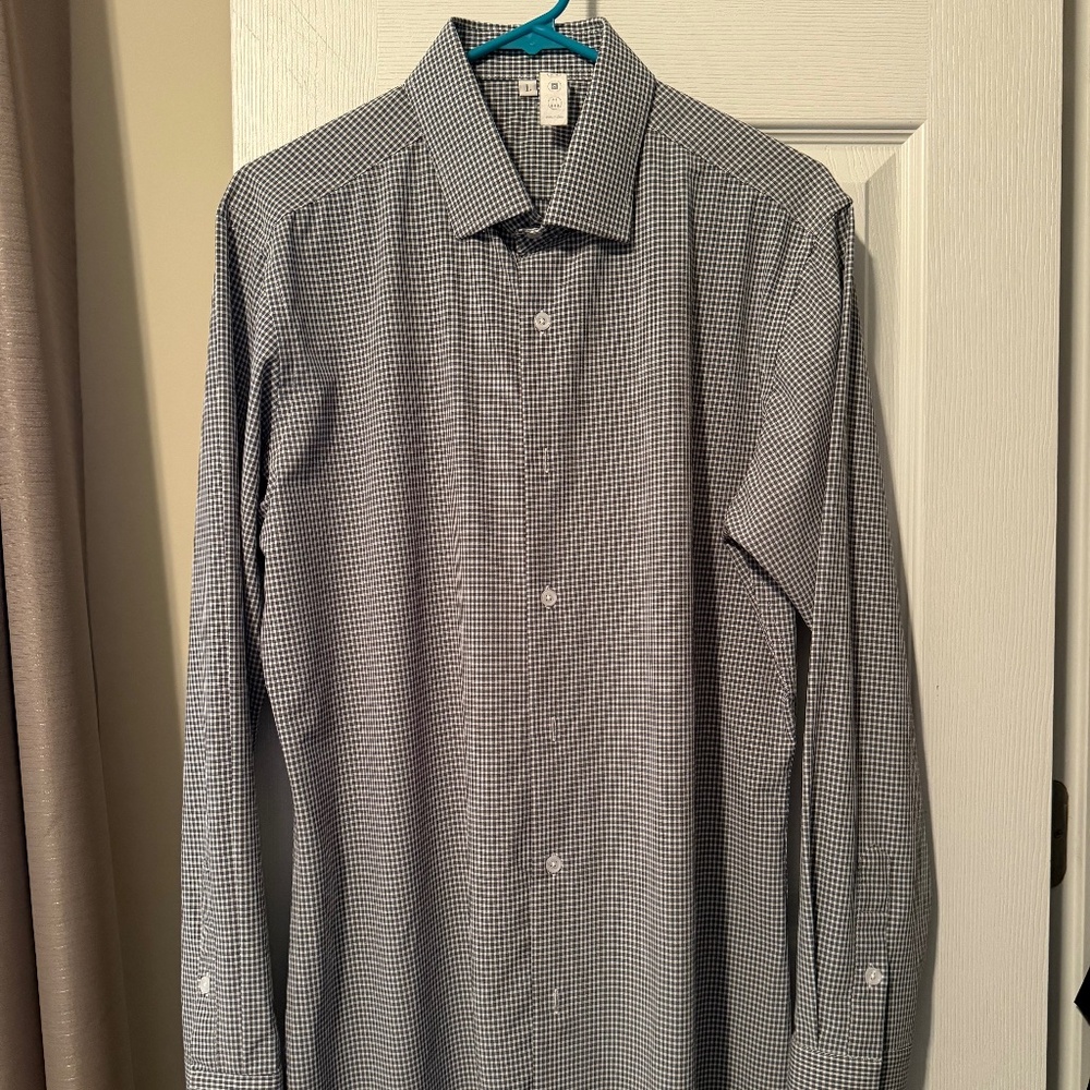 State & Liberty Long Sleeve Button